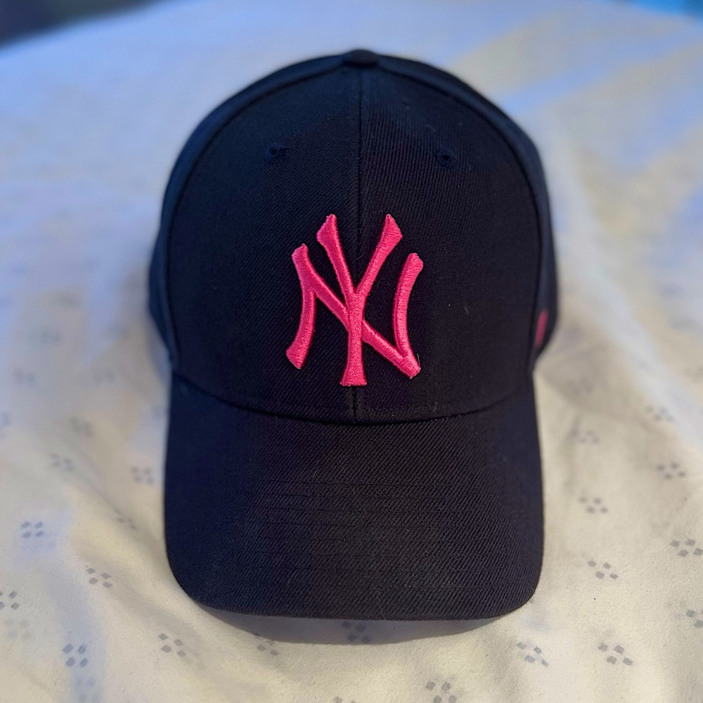 Genuine NEW YORK YANKEES Ball-cap, Navy w/pink Embroidery: crown, side, and back